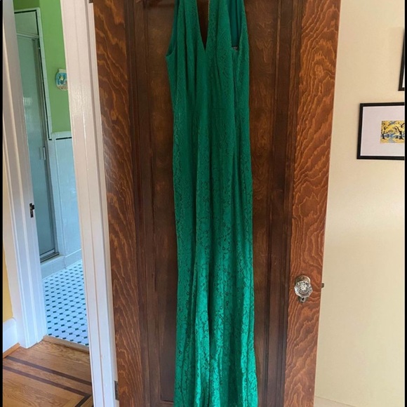 Green lace prom dress - Picture 3 of 9